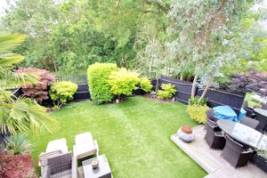 Photo 13- click for photo gallery